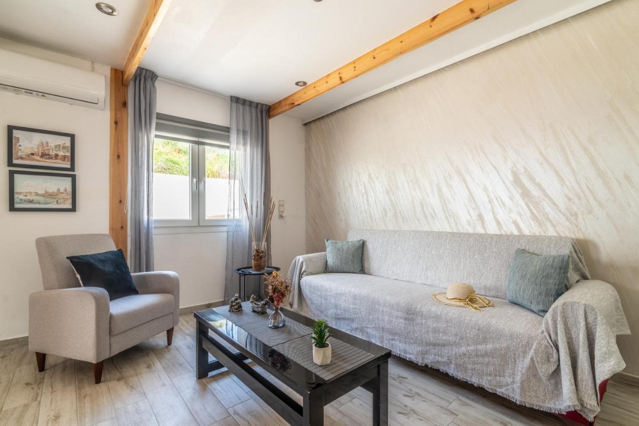 The Holiday House 3 Ираклион Экстерьер фото